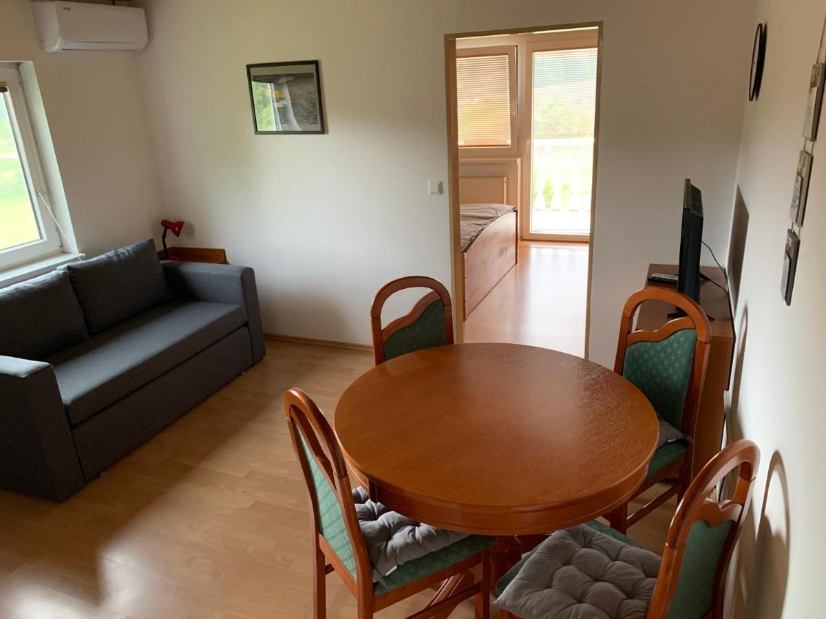 Apartmaji In Sobe Kocjancic Podcetrtek Luaran gambar