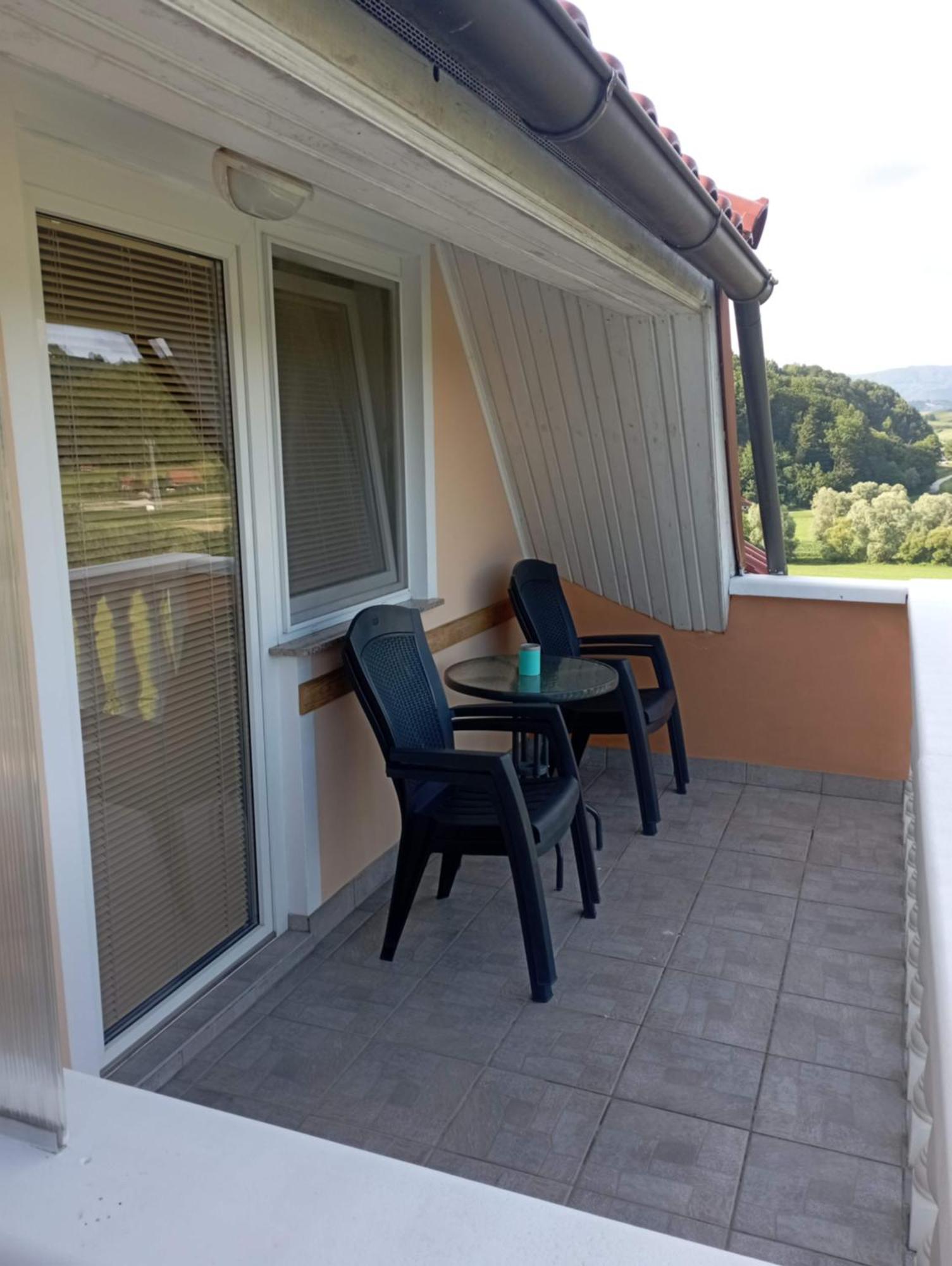 Apartmaji In Sobe Kocjancic Podcetrtek Luaran gambar